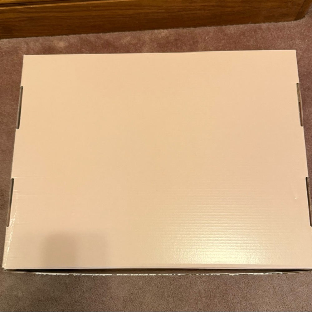 LoveShackFancy empty pink Gift Box - Picture 2 of 8